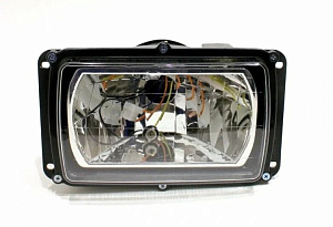 Фара 36.3775 МАЗ нов.образца с гладким стеклом б/л "Авто-Универсал XXI"